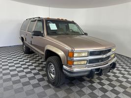 1994 CHEVROLET SUBURBAN 