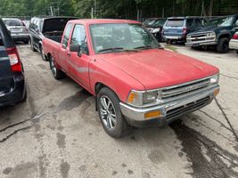1990 TOYOTA PICKUP DLX