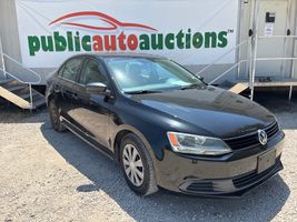 2013 VOLKSWAGEN JETTA S