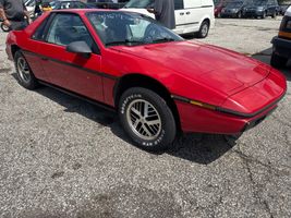 1984 PONTIAC FIERO SE