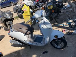 2015 HONDA METROPOLITAN 