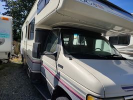 1993 FLEETWOOD ENTERPRISES INC (TIOGA) TIOGA 