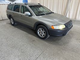 2007 VOLVO XC70 