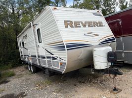 2011 SHASTA  REVERE 