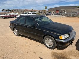 2000 MERCEDES-BENZ C CLASS C230