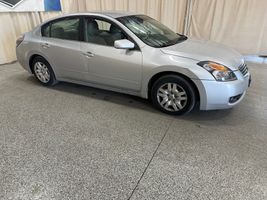 2010 NISSAN ALTIMA BASE