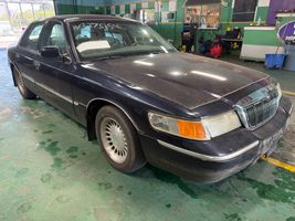 2002 MERCURY GRAND MARQUIS