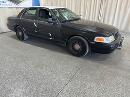 2011 FORD CROWN VICTORIA LX