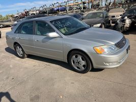 2003 TOYOTA AVALON 