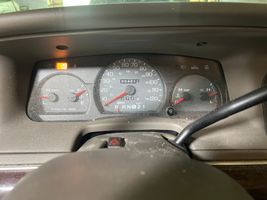 2004 MERCURY GRAND MARQUIS GS