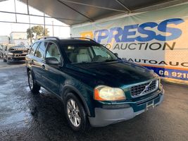 2004 VOLVO XC90 