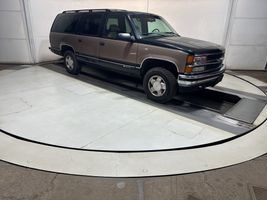 1996 CHEVROLET SUBURBAN 