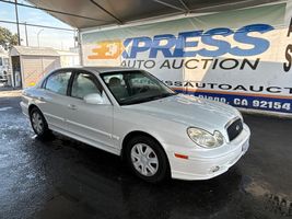 2004 HYUNDAI SONATA BASE