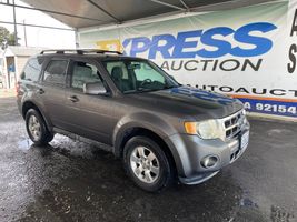 2011 FORD ESCAPE LIMITED