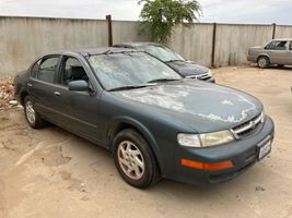 1998 NISSAN MAXIMA 