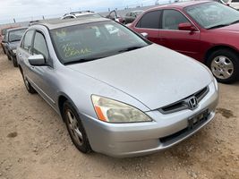 2004 HONDA ACCORD 