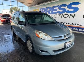 2008 TOYOTA SIENNA