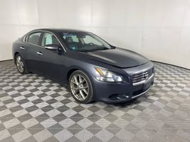 2011 NISSAN MAXIMA SV