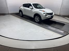 2011 NISSAN JUKE SV