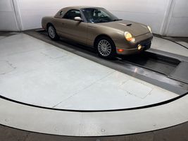 2005 FORD THUNDERBIRD DELUXE