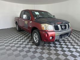 2004 NISSAN TITAN SE