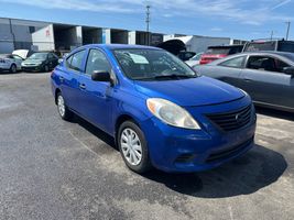 2012 NISSAN VERSA S