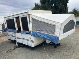2005 FOREST RIVER PREMIER 