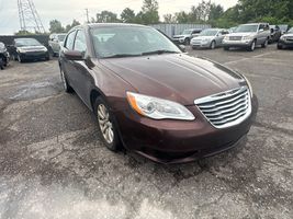 2012 CHRYSLER 200