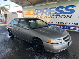 2001 NISSAN ALTIMA