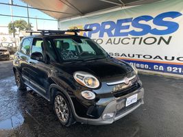 2014 FIAT 500L TREKKING