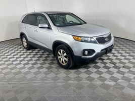 2013 KIA SORENTO LX