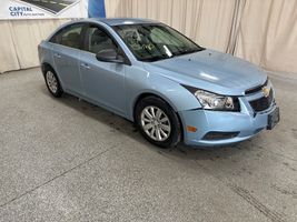 2011 CHEVROLET CRUZE LS