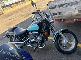 1995 HONDA VF750CD MAGNA DELUXE 