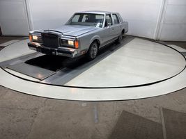 1985 LINCOLN TOWN CAR 