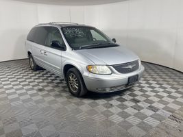 2002 CHRYSLER TOWN & COUNTRY LIMITED