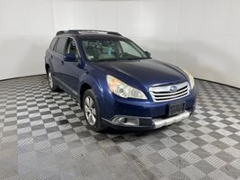 2011 SUBARU OUTBACK LIMITED