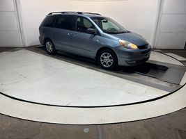 2005 TOYOTA SIENNA XLE 7-PASSENGER