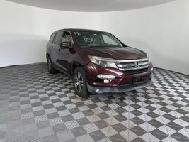 2017 HONDA PILOT EX