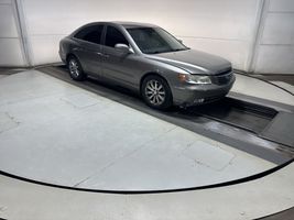 2010 HYUNDAI AZERA LIMITED