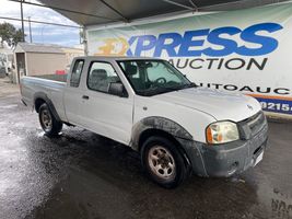 2002 NISSAN FRONTIER 