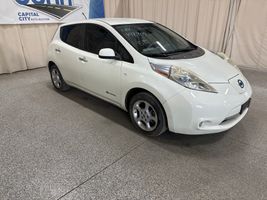 2011 NISSAN LEAF SL