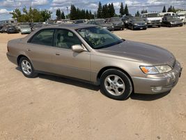1999 LEXUS ES 300 