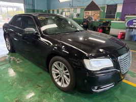 2016 CHRYSLER 300 C