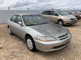 1999 HONDA ACCORD LX