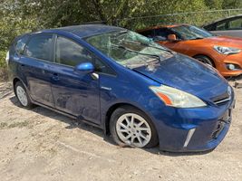2013 TOYOTA PRIUS V