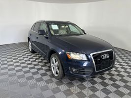 2010 AUDI Q5 