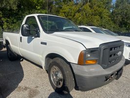 2005 FORD F250SD