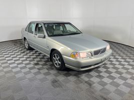 2000 VOLVO S70 