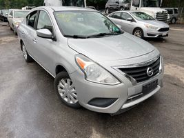 2017 NISSAN VERSA SV