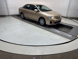 2011 TOYOTA COROLLA 